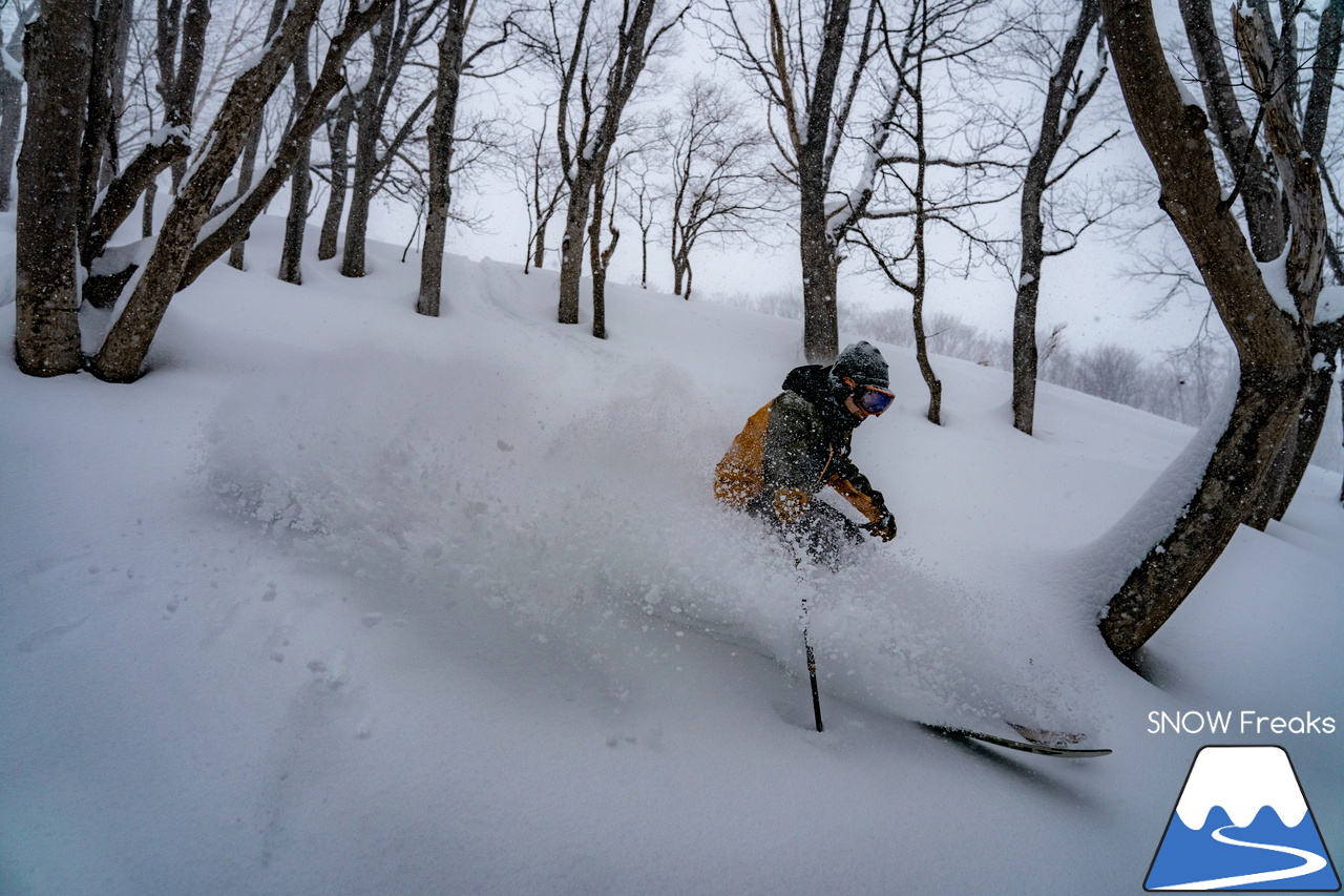 IWANAI RESORT ＆ ニセコの里山｜混雑知らず？！素晴らしい雪質と景色が待つ、ニセコエリアの穴場的スキー場！